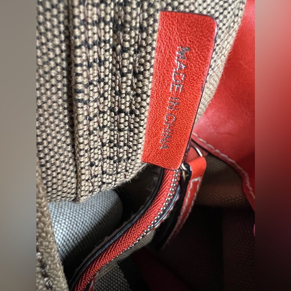 Burberry Mega Check Ashby bucket bag - Picture 9 of 14